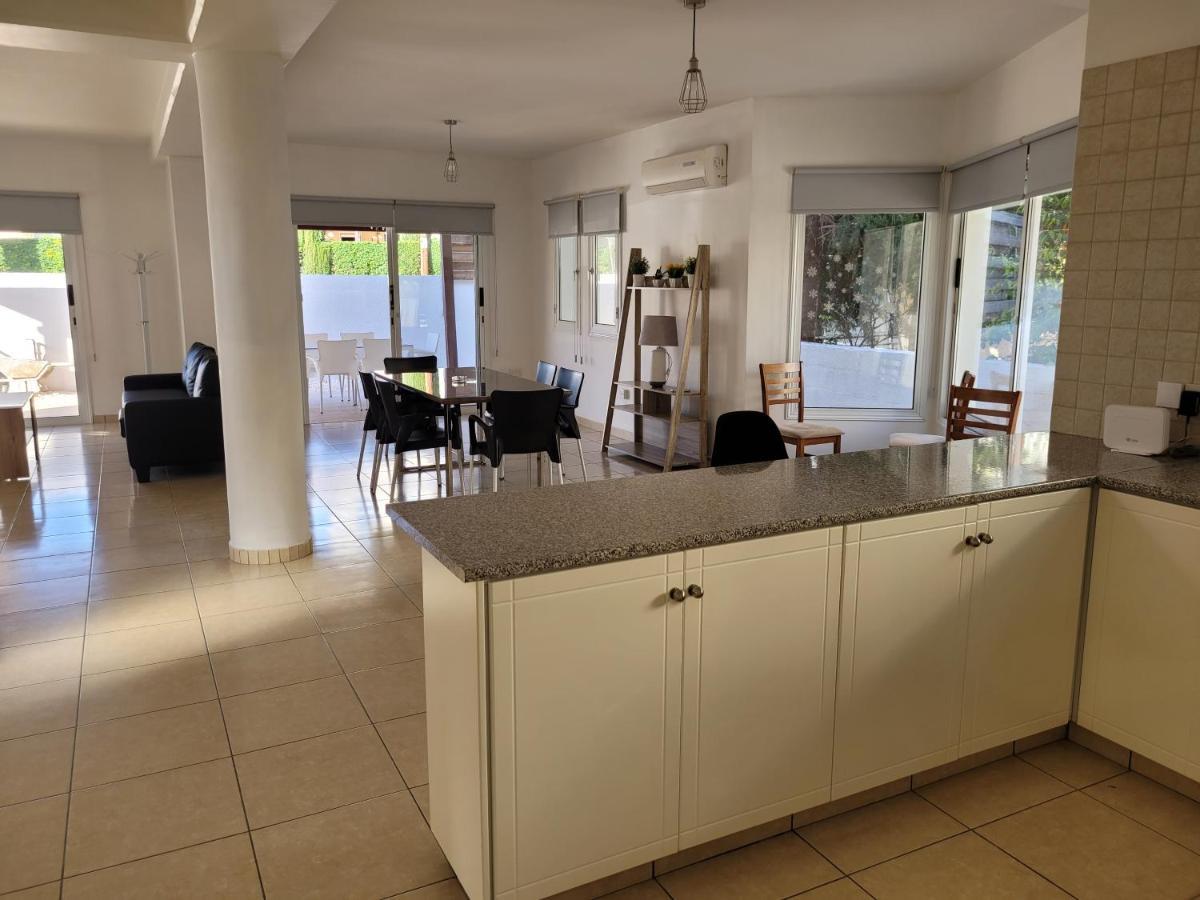 Elean Villa Paphos Ngoại thất bức ảnh